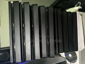 Playstation 4 Slim