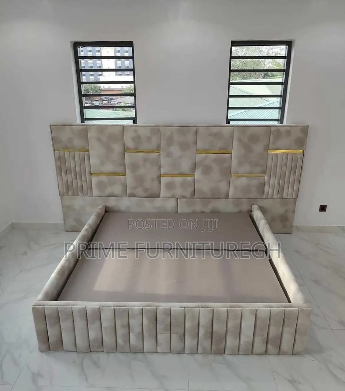 Queen Size Bedframe