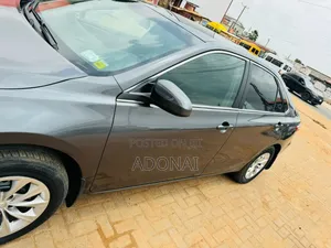 Executive Toyota Camry for Rental Services
