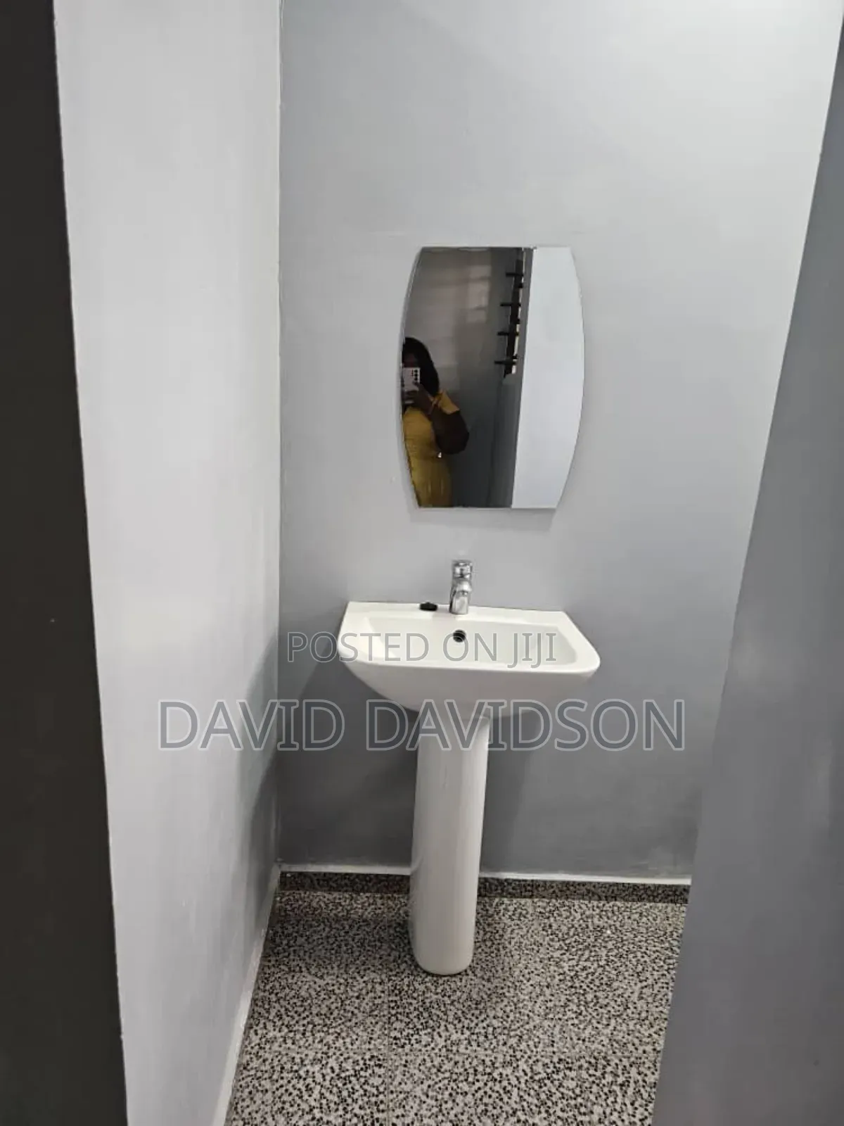 3bdrm Mansion in 3 Bedroom Self, Tema Metropolitan for rent