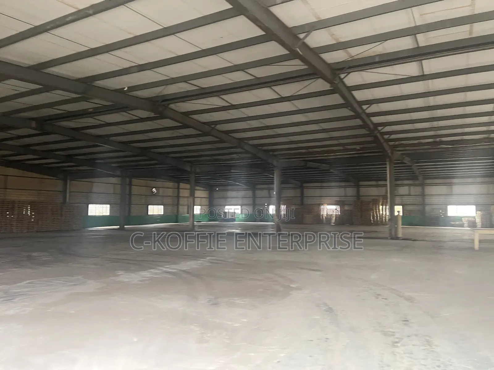 2000 SQM Warehouse for Rent at Accra- Central