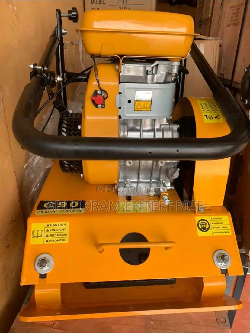 Plate Compactor 4.5hp/6.5hp, Model C-90,
