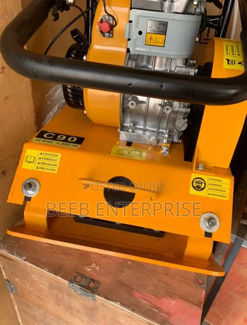 Plate Compactor 4.5hp/6.5hp, Model C-90,