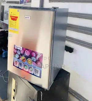 Uniquely Designed Pearl Table Top Mini Cabinet Fridge.