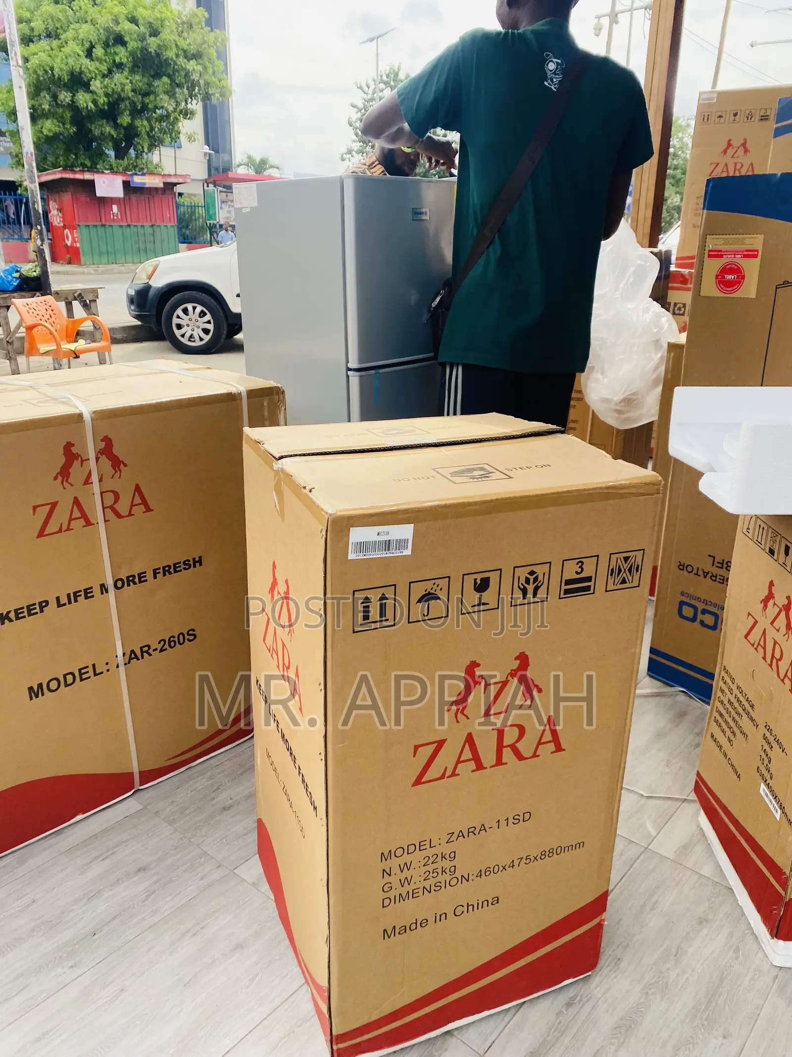 Uniquely Designed Zara Single Door Table Top Fridge 1-11s