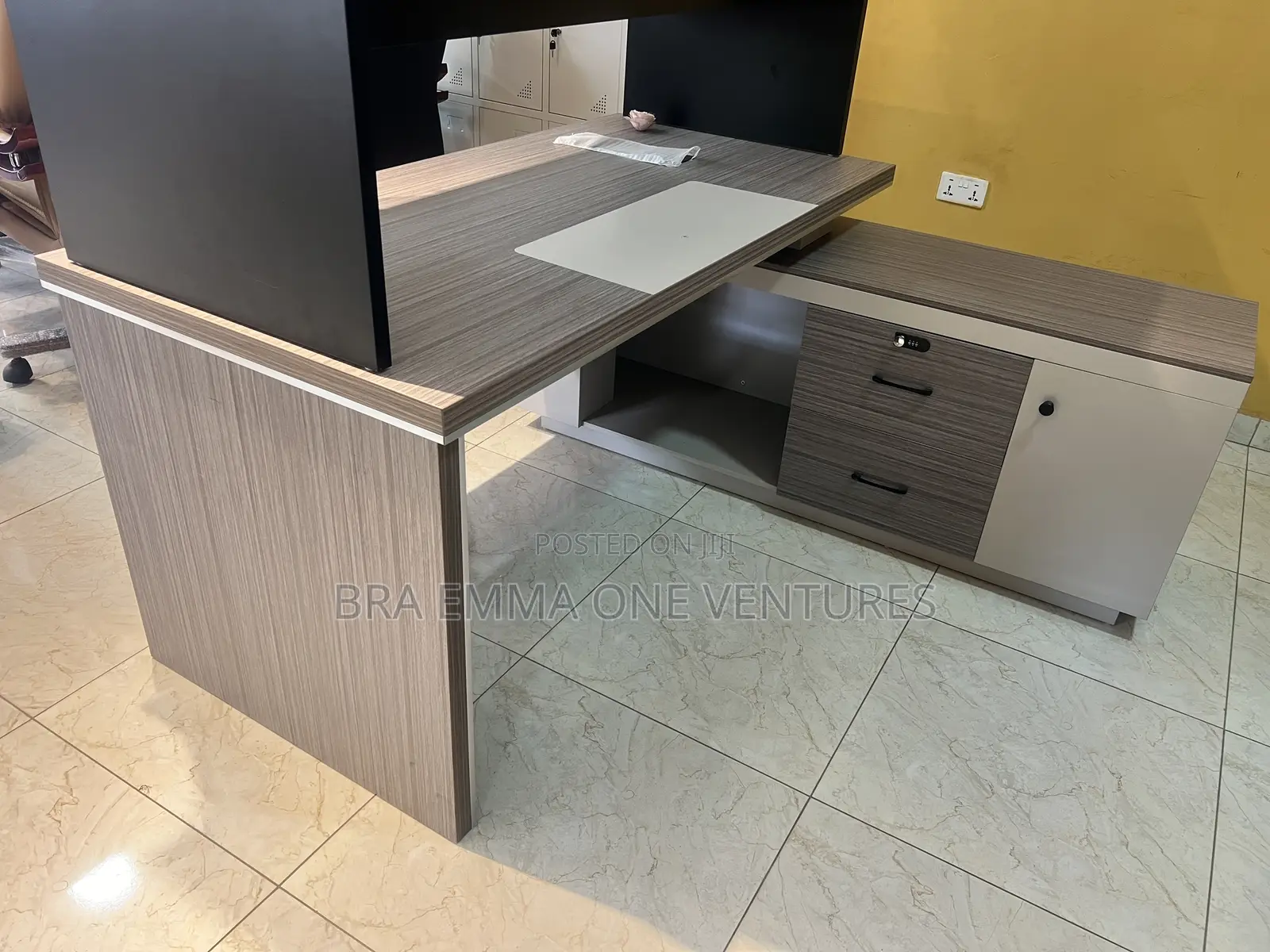L Shape Executive Table