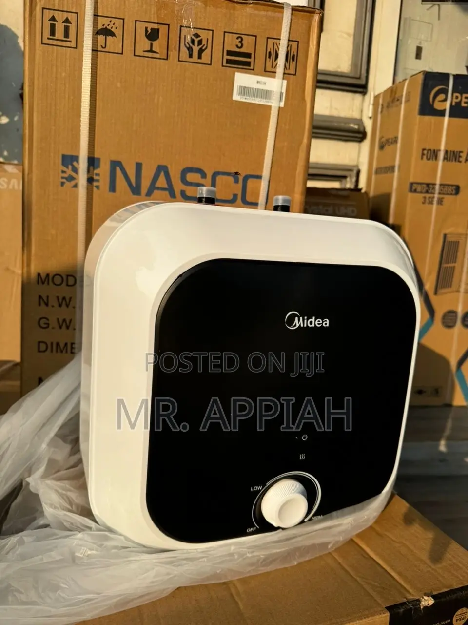 Durable and Affordable Midea 15ltr Electric Water Heater.