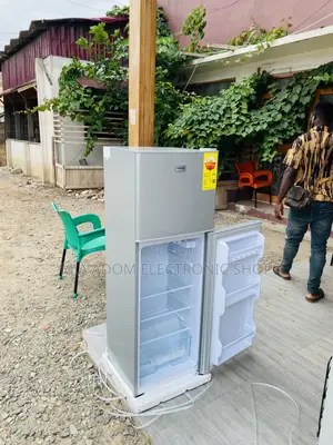 Fast Cooling Nasco(Nasf2-18fl)Double Door Electric Fridge.