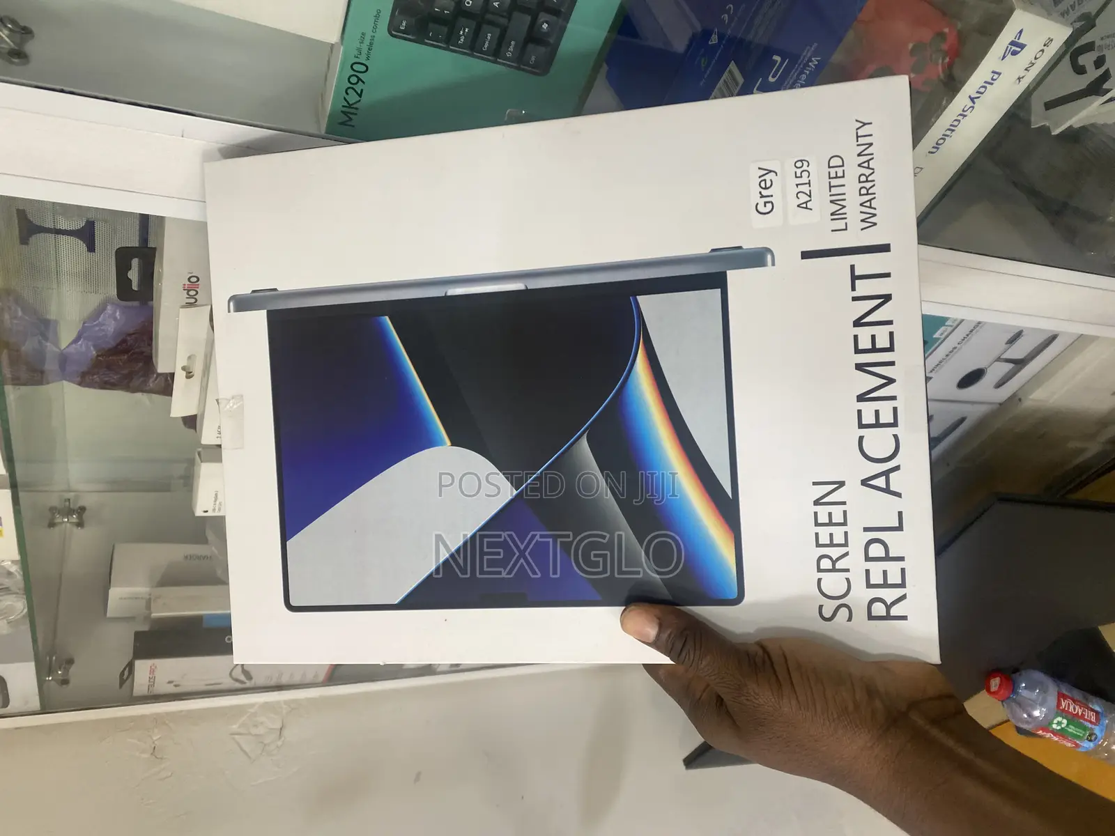 Macbook Screens