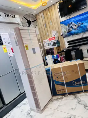 Premium Design Midea AC 3.5 HP R410 Standing