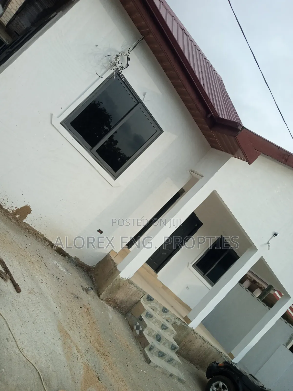 3bdrm House In Amrahia, Adenta For Sale
