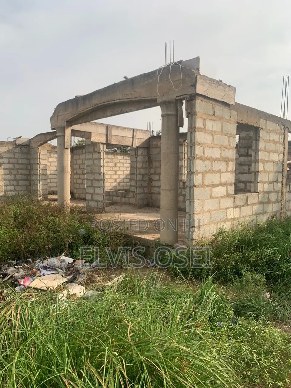 4bdrm House in Pqlace Mall Weija, Accra Metropolitan for sale