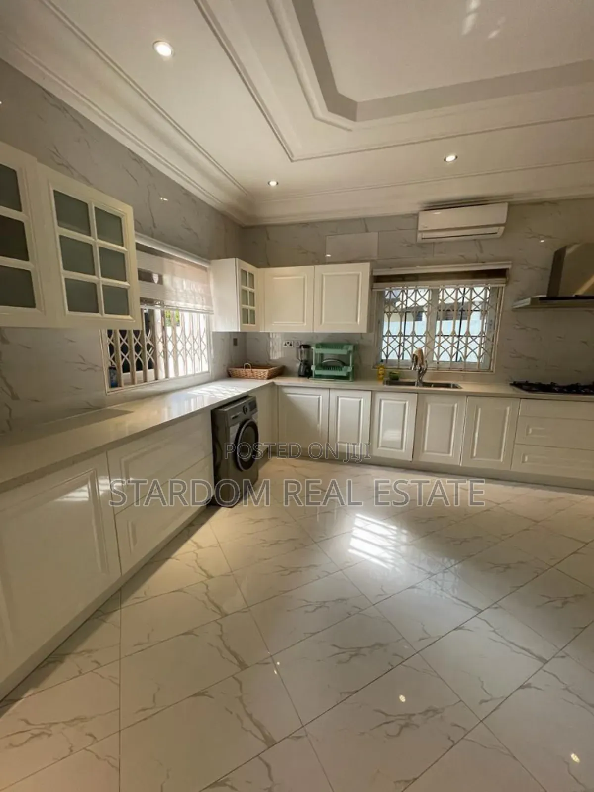 Furnished 5bdrm Mansion in East Legon for rent