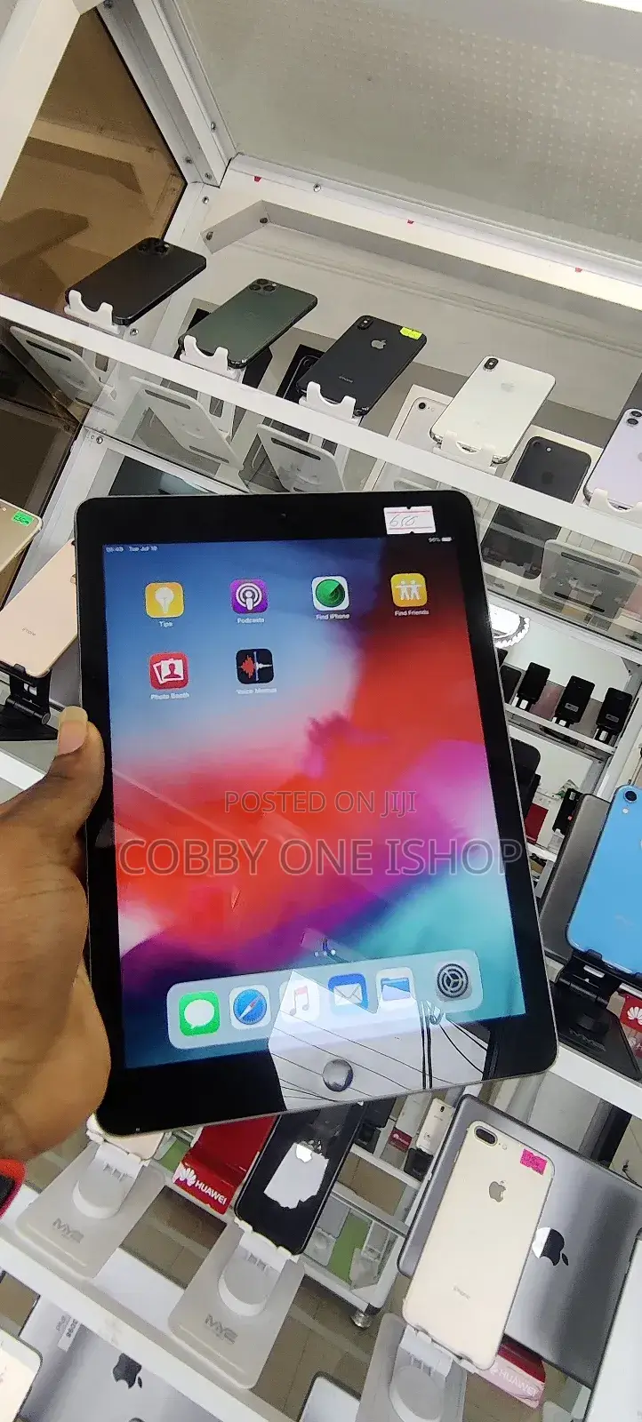 Apple iPad Air 16 GB Gray