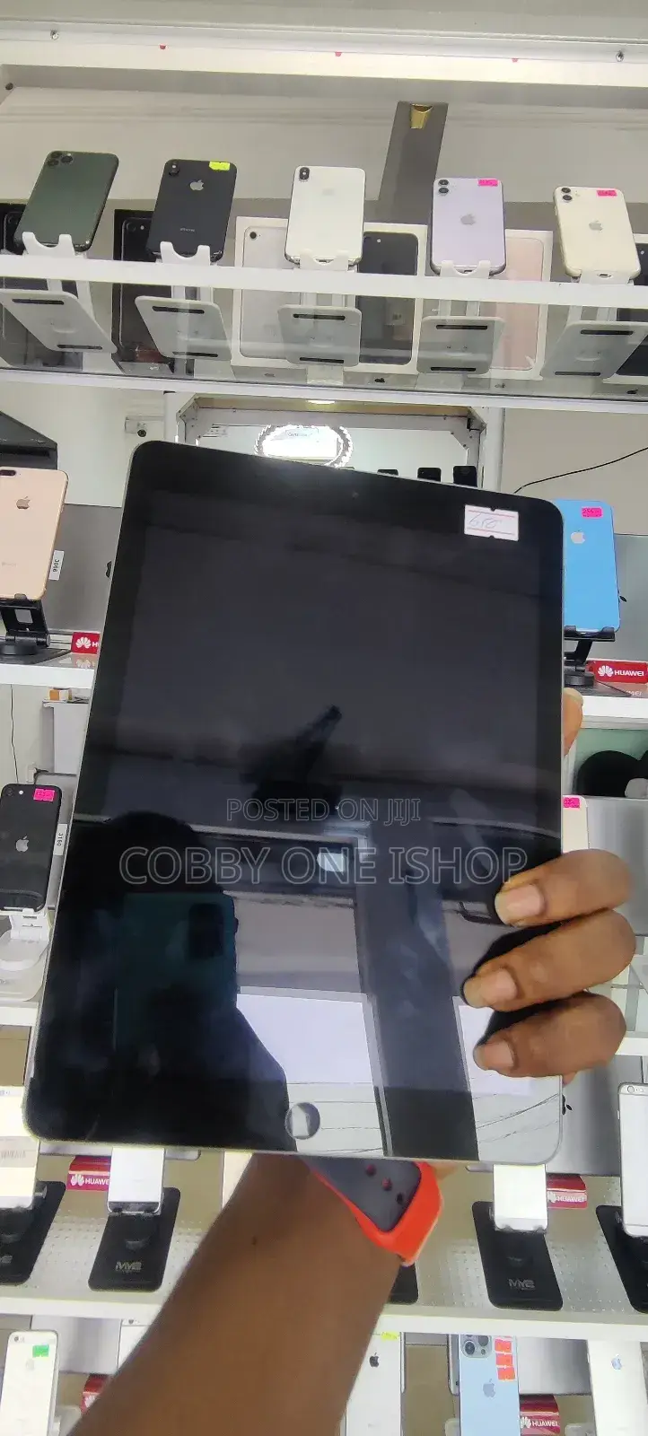 Apple iPad Air 16 GB Gray