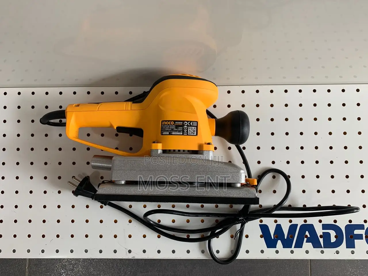 Ingco Finishing Sander 350w + Accessories - Fs35028