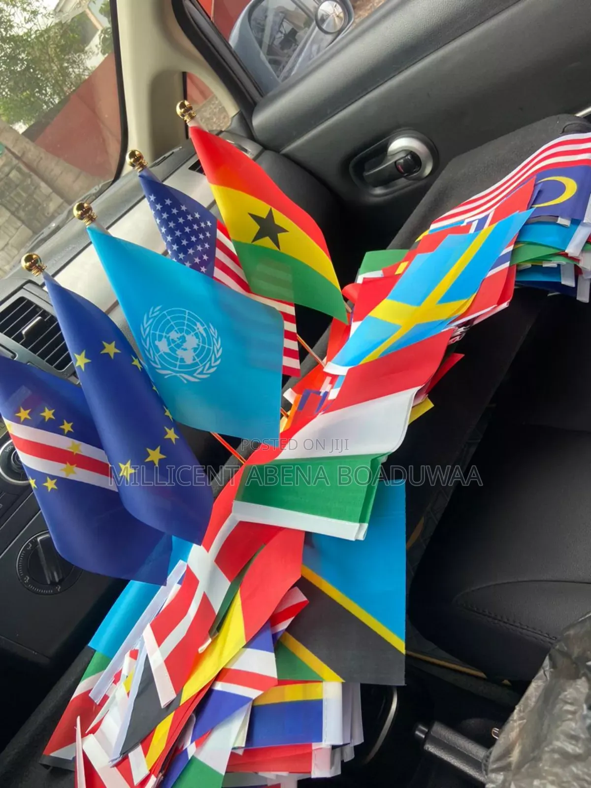 Official Table Top Flag Stand at Cool Price