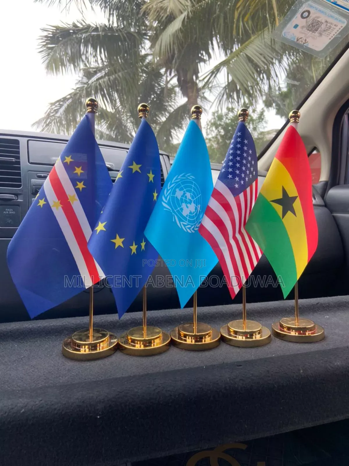 Official Table Top Flag Stand at Cool Price