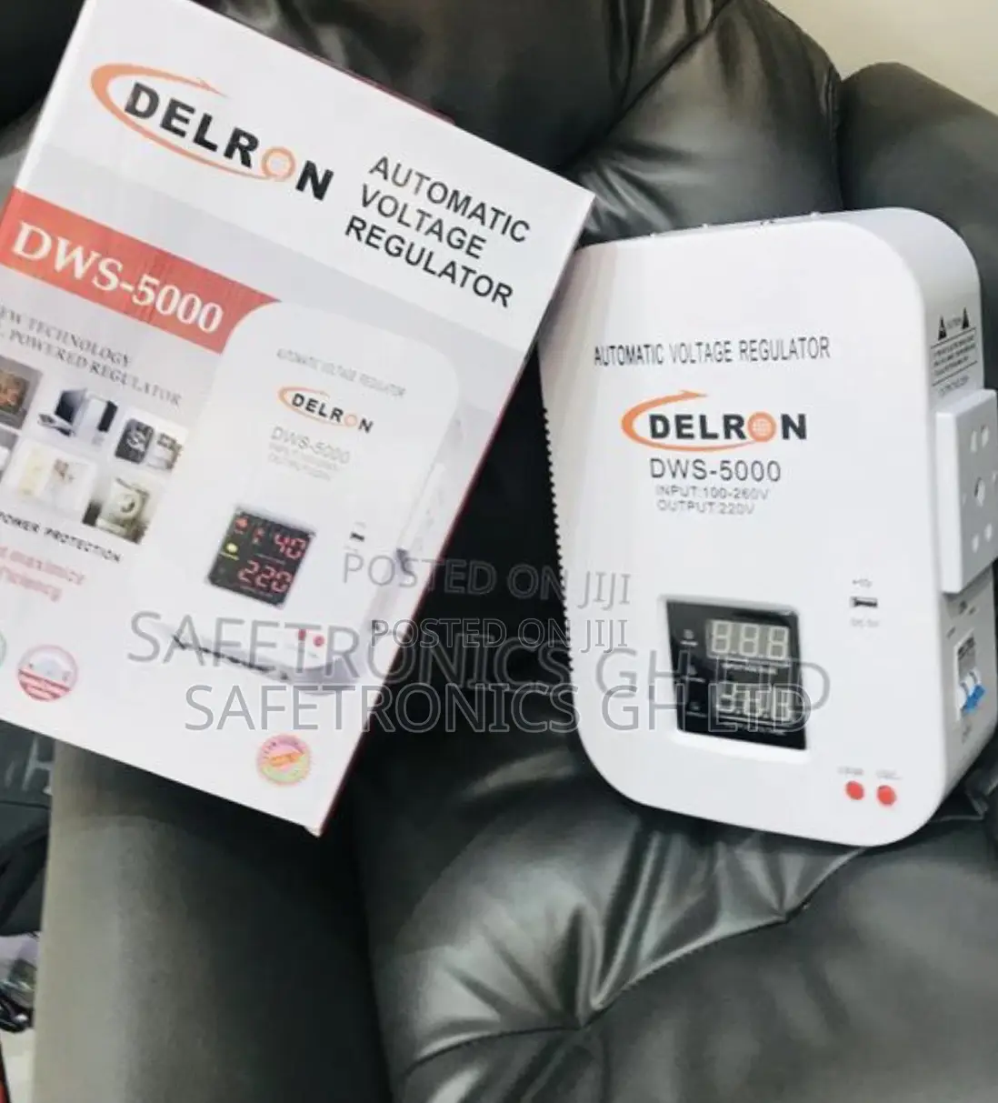 Original Delron DWS-2000 Wall Automatic Voltage Regulator