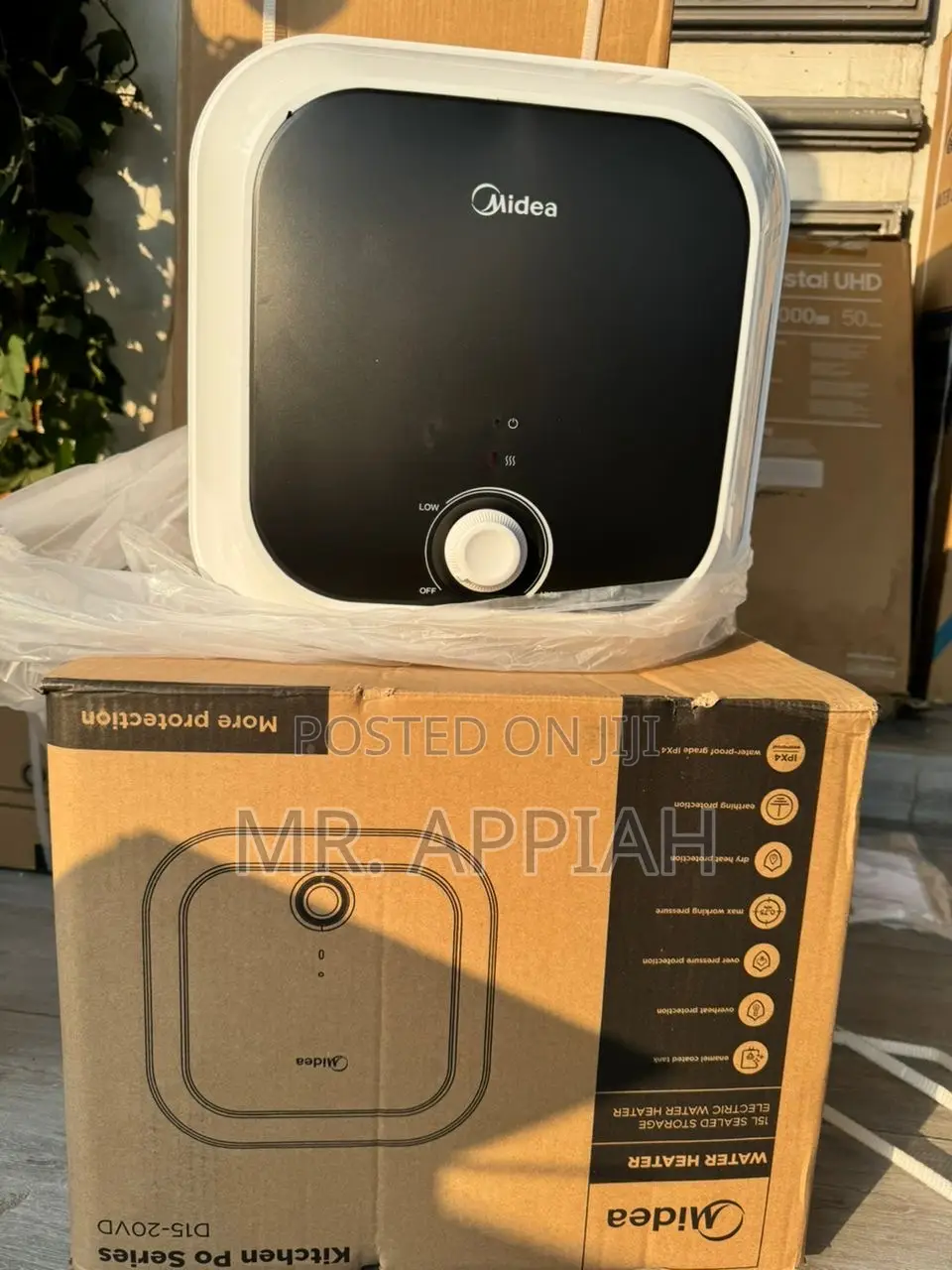 Sealed in Box Midea 15ltr Electric Water Heater.