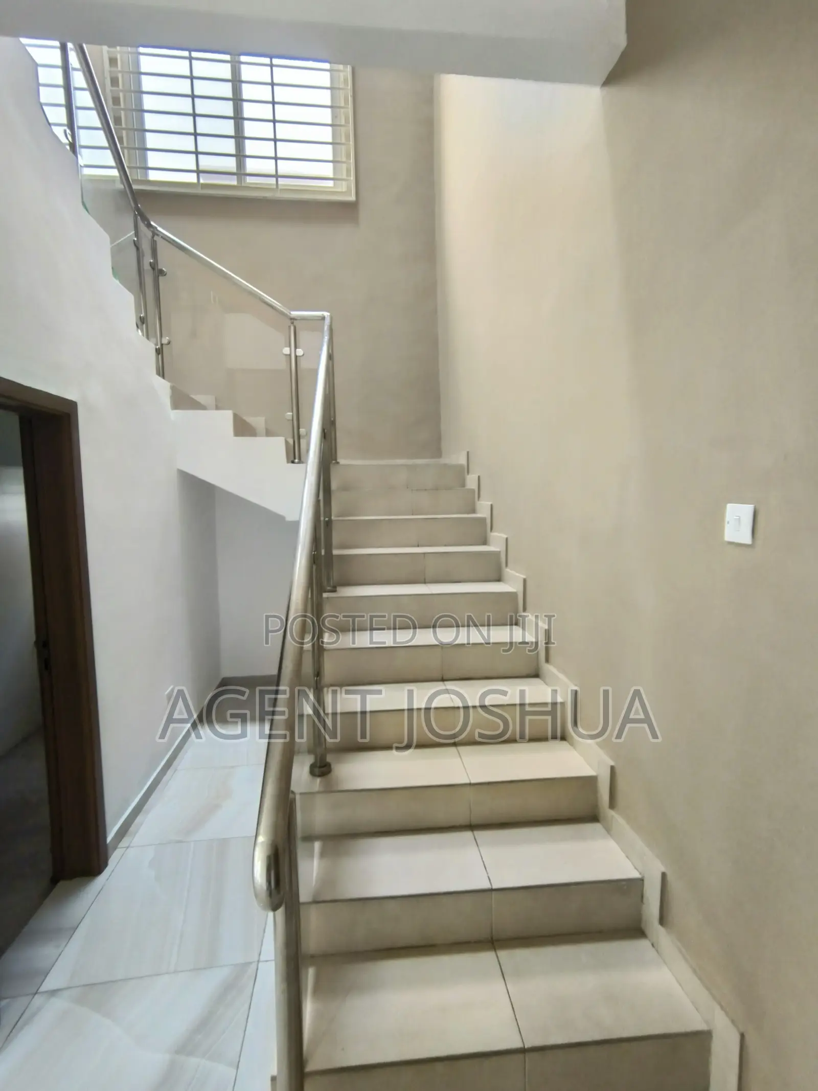 4bdrm House in Manet Court Estate, Airport Residential Area for rent