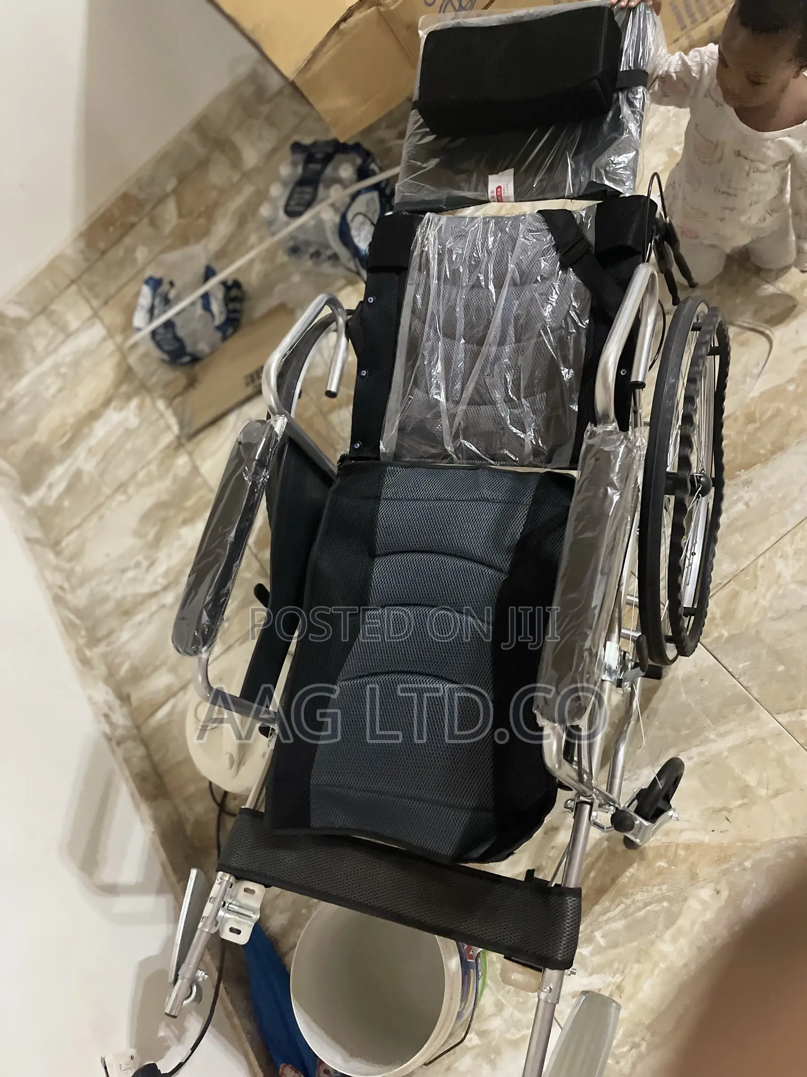 Wheelchair With Headrest