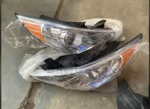 Hyundai Sonata 2014 Headlamps