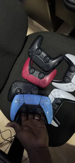 Playstation 5 Controllers