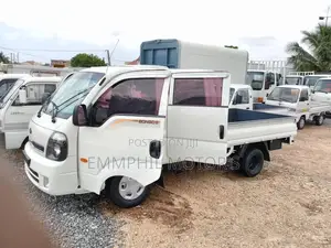 2015 Kia Bongo Double Cabin. Manual