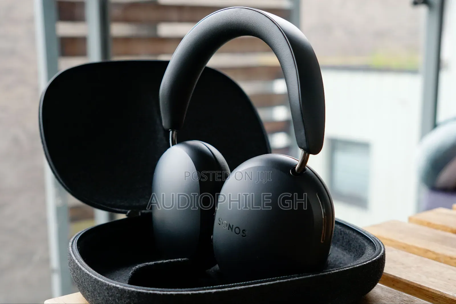 Sonos Ace Wireless Headphones With Noise Cancellation