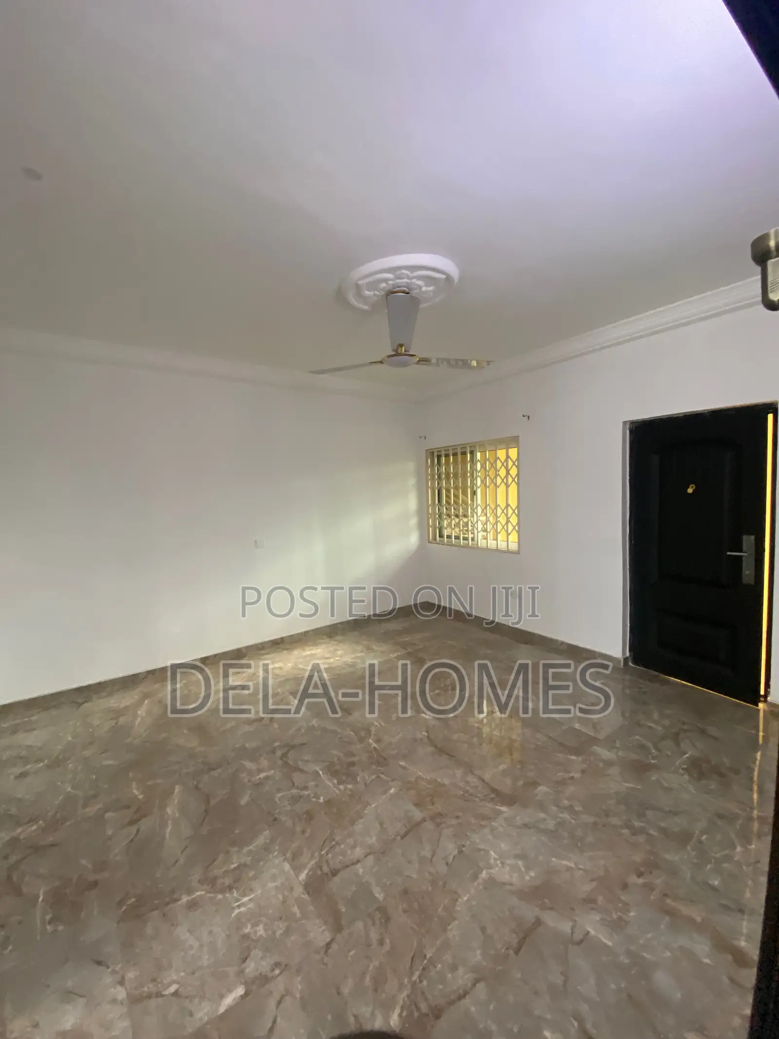 Ex-Chamber N Hall Sc for Rent at Adenta.