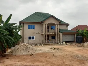 7bdrm House in Abrepo Asubonten, Kumasi Metropolitan for sale