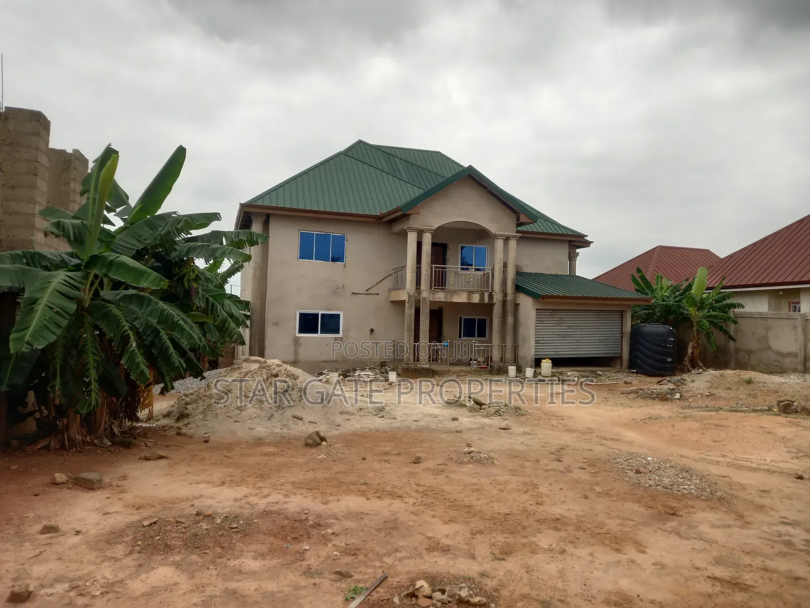 7bdrm House in Abrepo Asubonten, Kumasi Metropolitan for sale