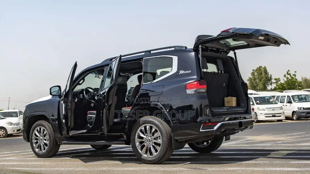New Toyota Land Cruiser 2023 Black