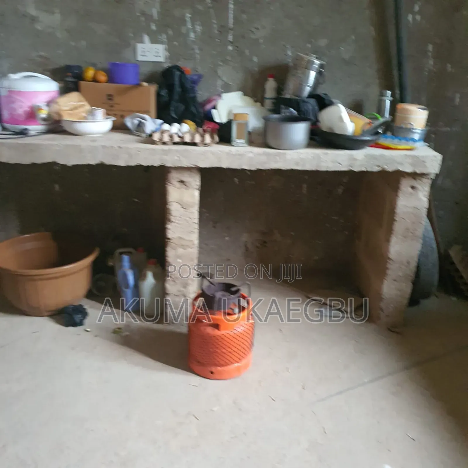 4bdrm House in Kotoku Amansana, Pokuase for sale