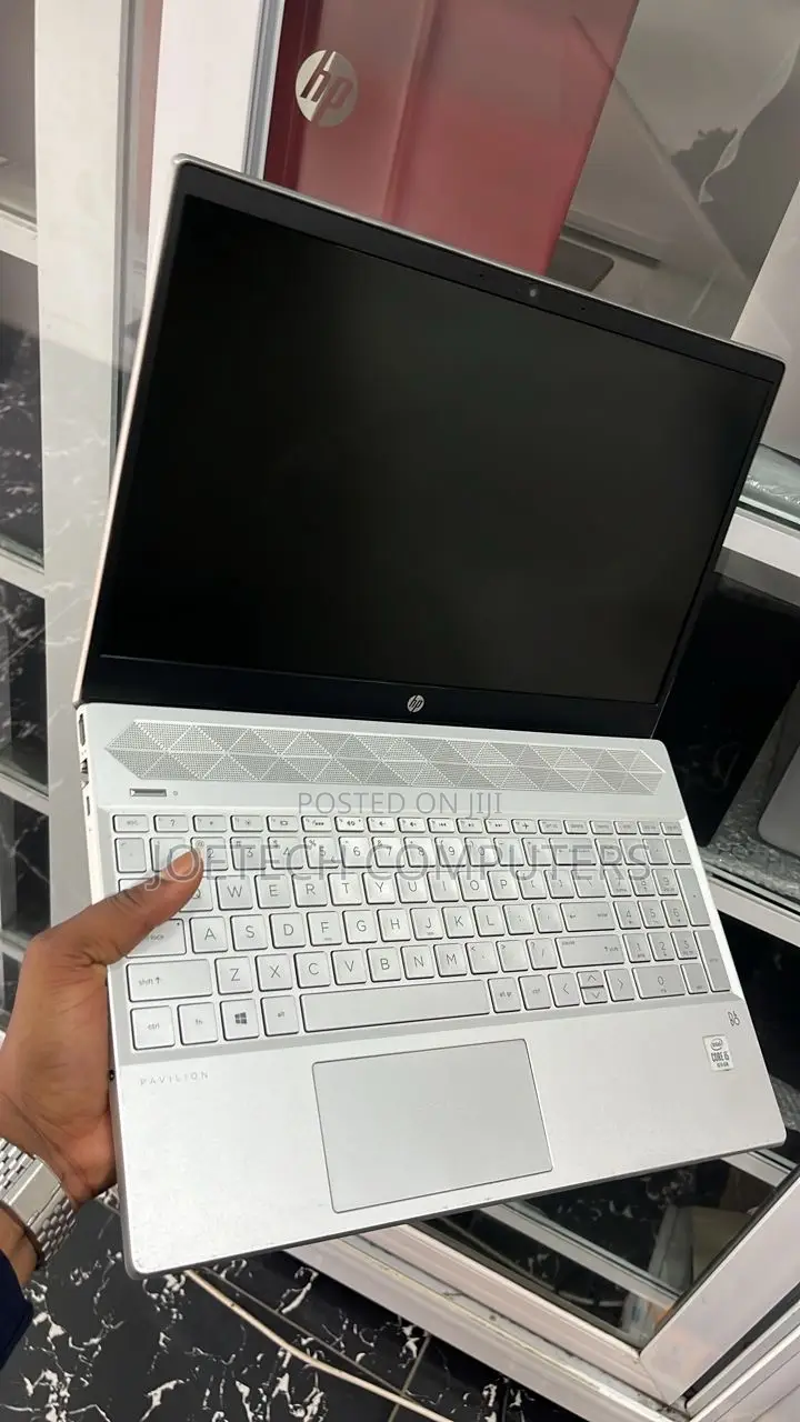 Laptop HP Pavilion 15 12GB Intel Core I5 HDD+SSD 1T