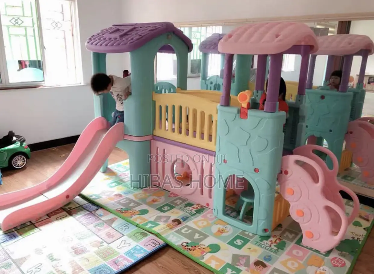 Kids Multifunctional Kidsplayhouse Slide 308x170x175cm