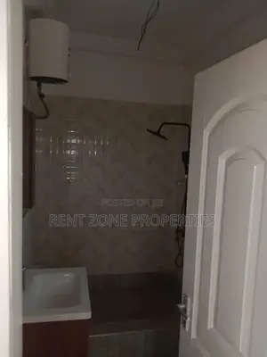 4bdrm Maisonette in Amasaman for rent