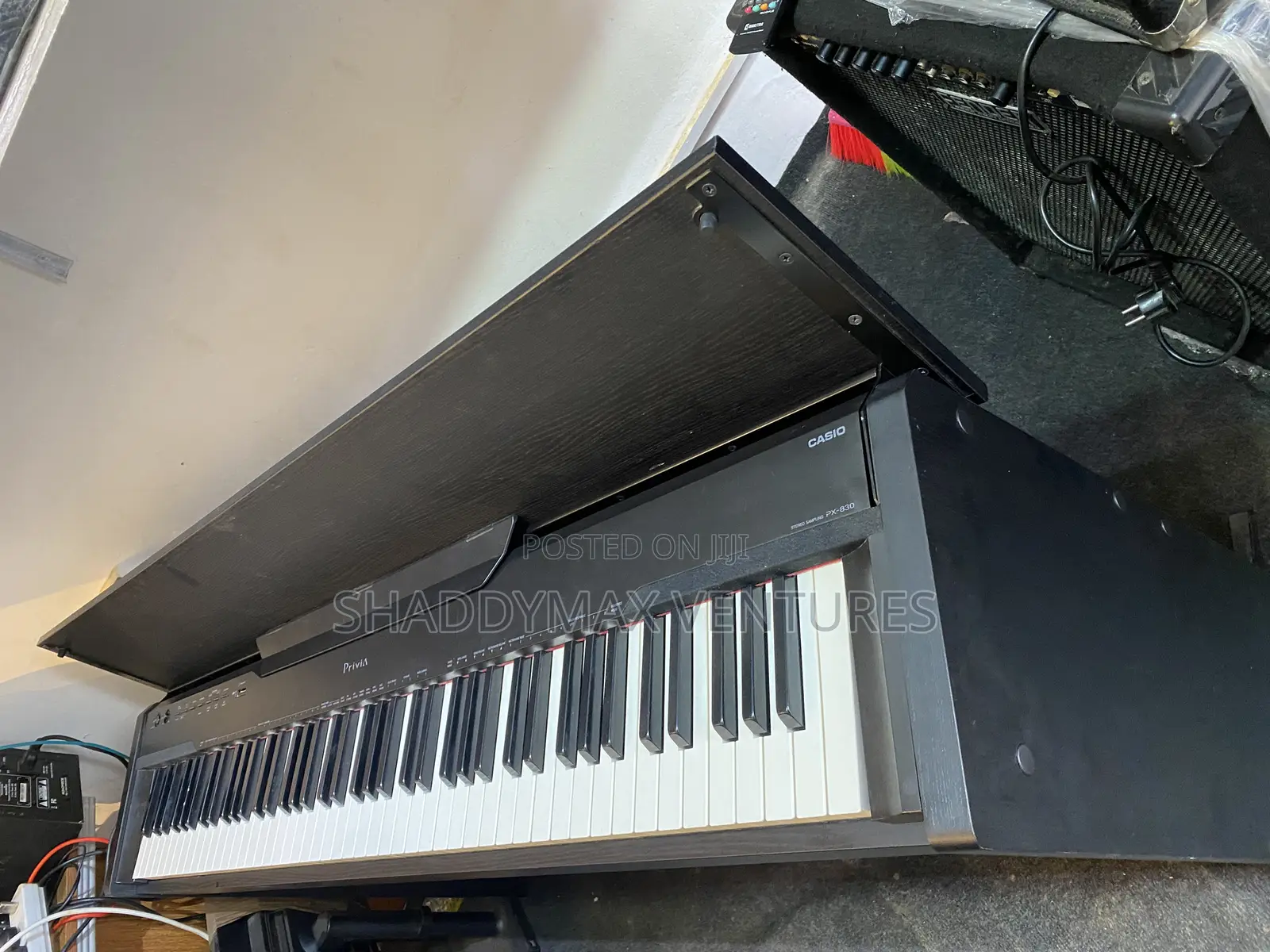 Casio Privia PX 830 Digital Piano