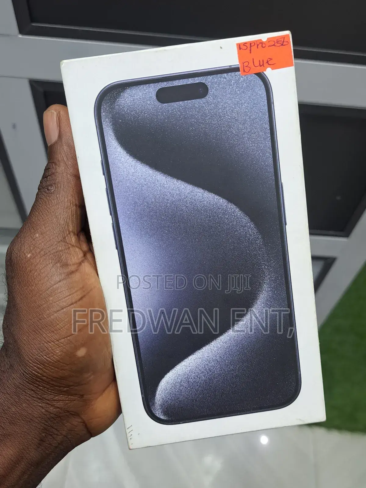 New Apple iPhone 15 Pro 256 GB Black