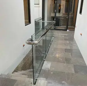Staircase Glass With Stainless Railing Support