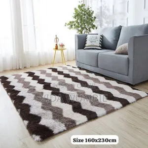 "Transform Your Space With Our Stylish and Fluffy Carpe ( 160/230cm )