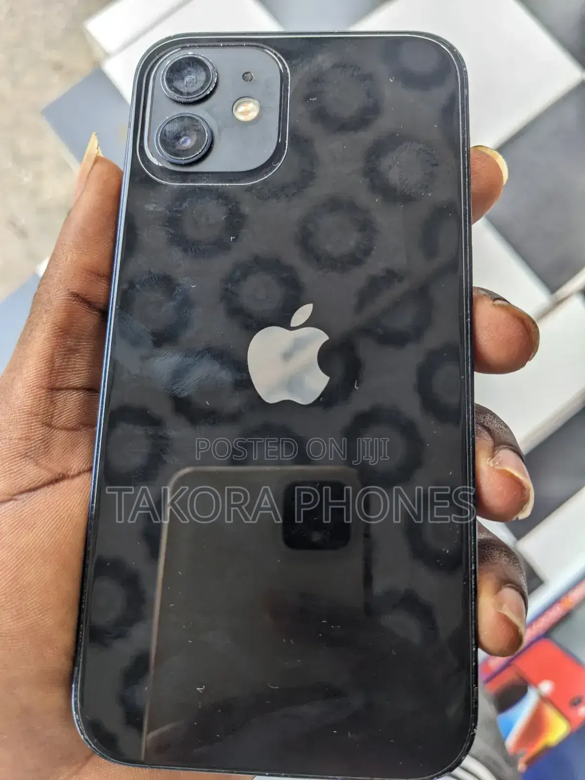 Apple iPhone 12 64 GB Black