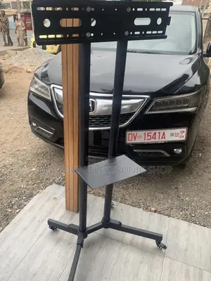 Reliable Moveable Tv Trolly for 32” to 70 Inch Television.