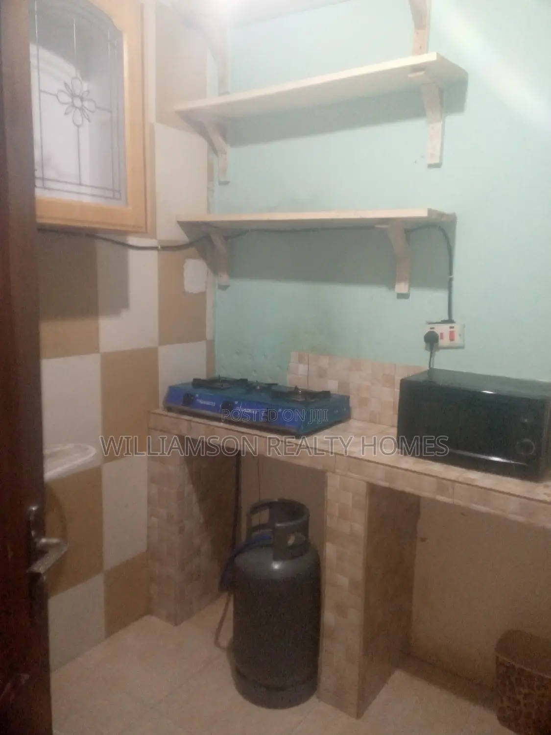 Luxury Fully Furnished 1 Bedroom Apartment,Spintex