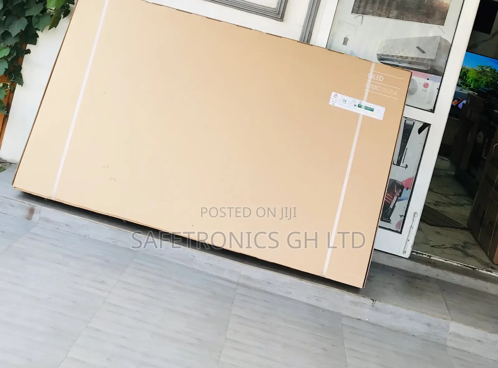 Original (Black) 85 Inch Smart Led UHD CU71 Samsung Tv 