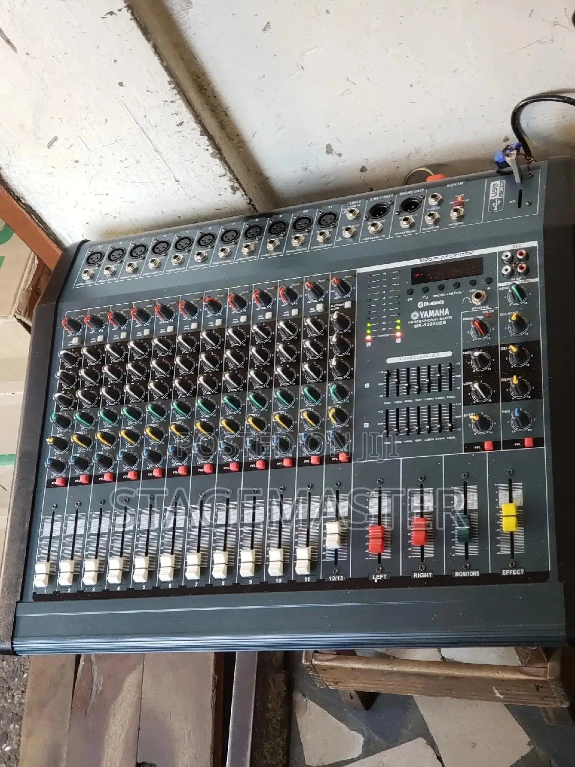 Yamaha MK 1200 USB