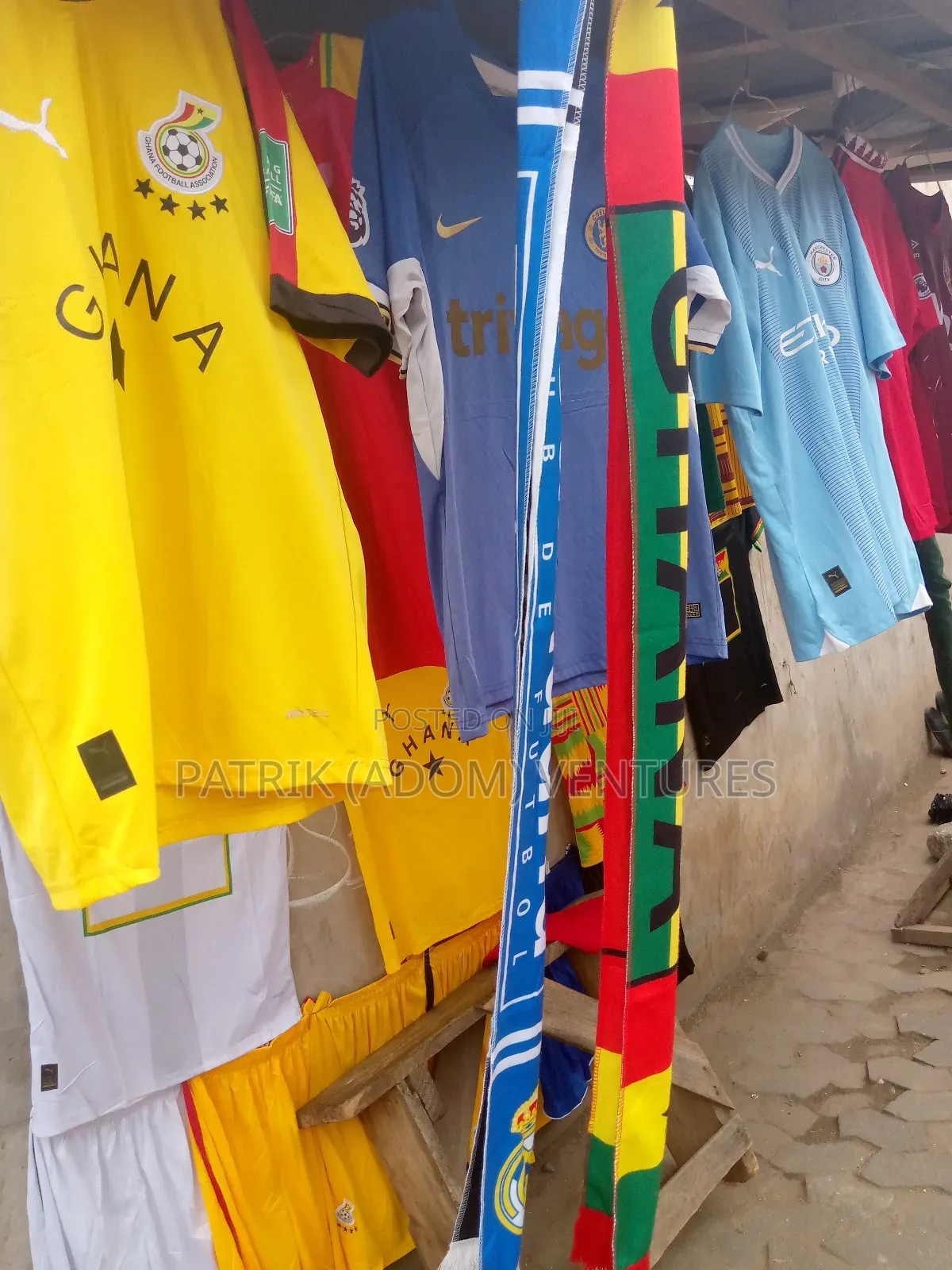 Umbrella Flags Jersy Mtn Momo Tables