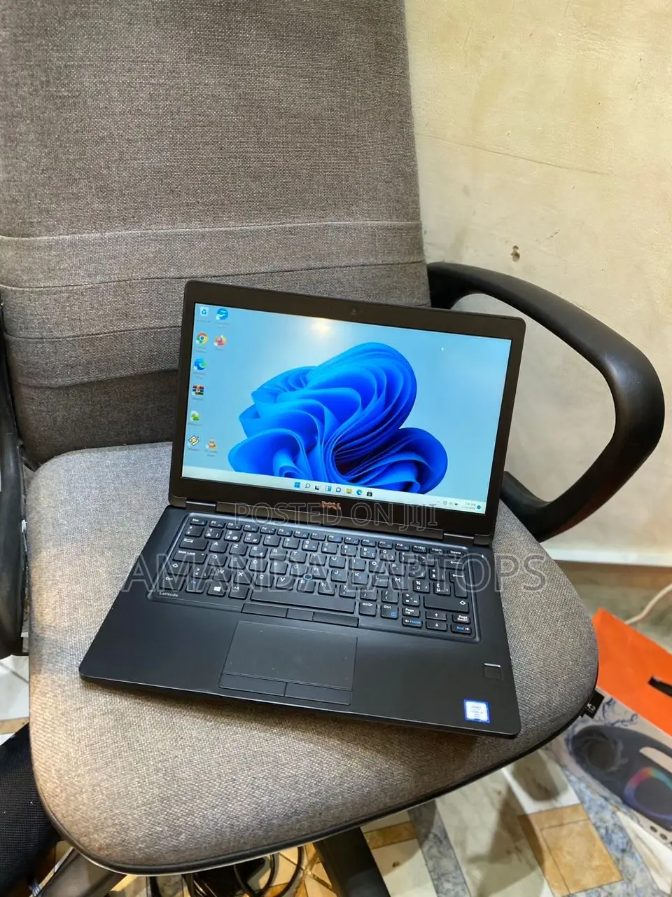 New Laptop Dell Latitude 14 5480 8GB Intel Core I3 SSD 128GB