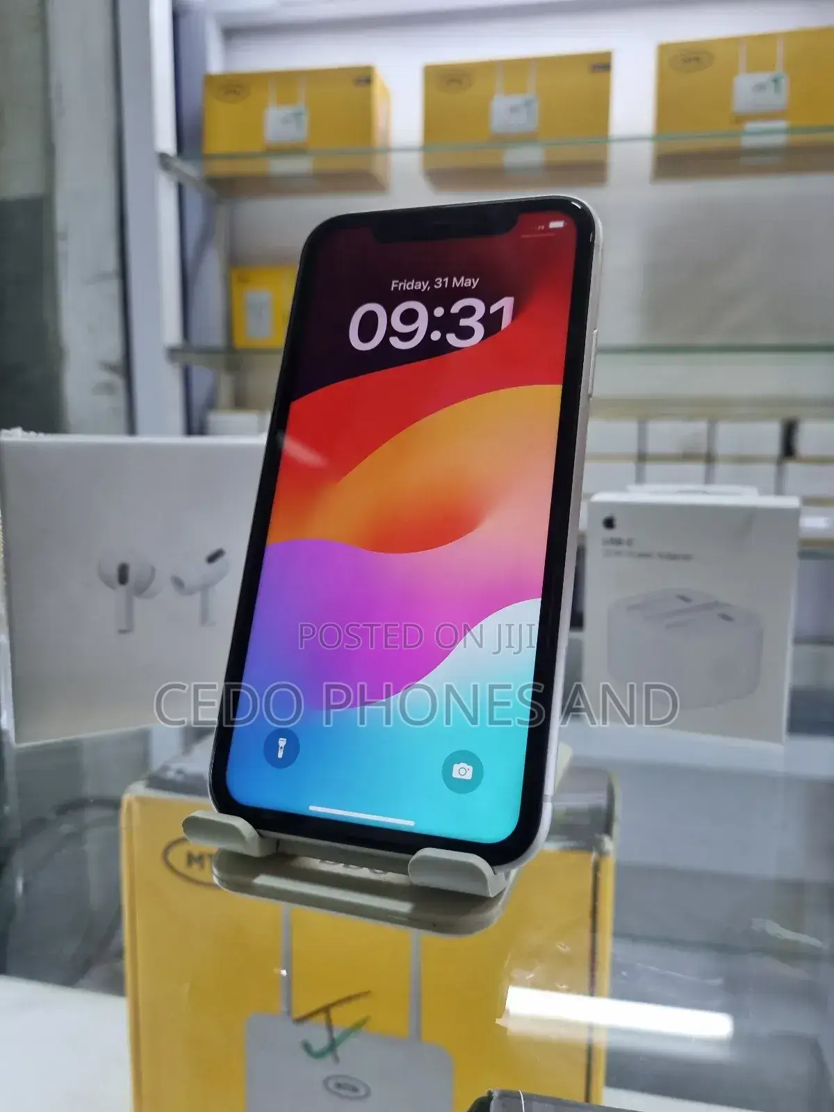 Apple iPhone 11 128 GB White